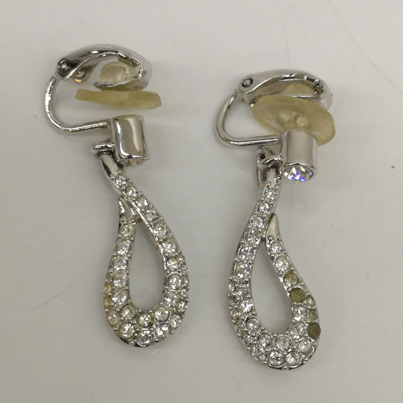 スワロフスキー SWAROVSKI アクセサリー ピアス イヤリングドロップ スウィング シルバー メッキ - レディース USED 古着 中古 50136057