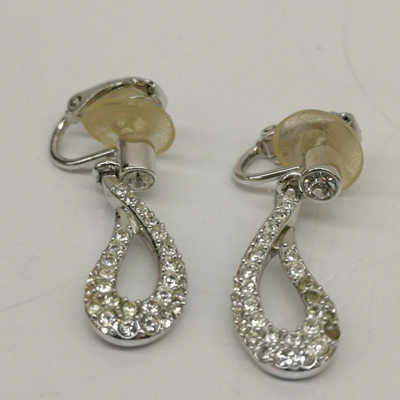 スワロフスキー SWAROVSKI アクセサリー ピアス イヤリングドロップ スウィング シルバー メッキ - レディース USED 古着 中古 50136057