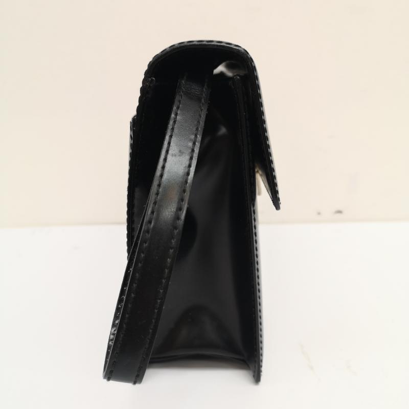 サルヴァトーレフェラガモ Salvatore Ferragamo セカンドバッグ セカンドバッグ EO-24 5043 レザー クラッチ バッグ 黒 / ブラック / black メンズ USED 古着 中古 50136069