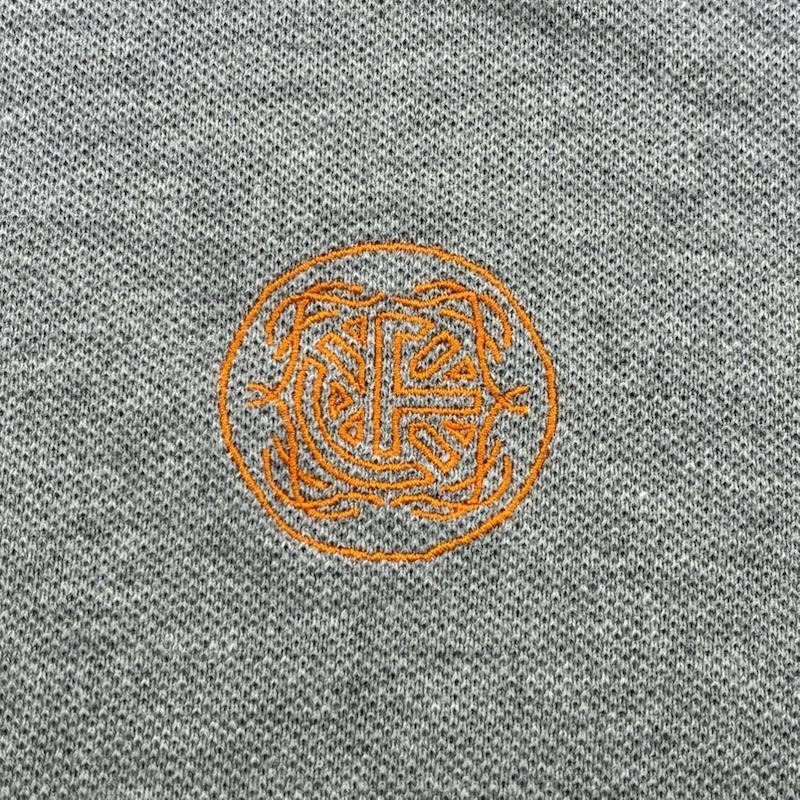 ファセッタズム FACETASM ポロシャツ 半袖 23ss LEAVE NOW RUGBY POLO ラグビー 半袖 ポロシャツ ABH-TEE-M01 4 ロゴ、文字 X 刺繍 白 / ホワイト / white X 灰 / グレー / gray X 橙 / オレンジ / orange メンズ USED 古着 中古 50136525