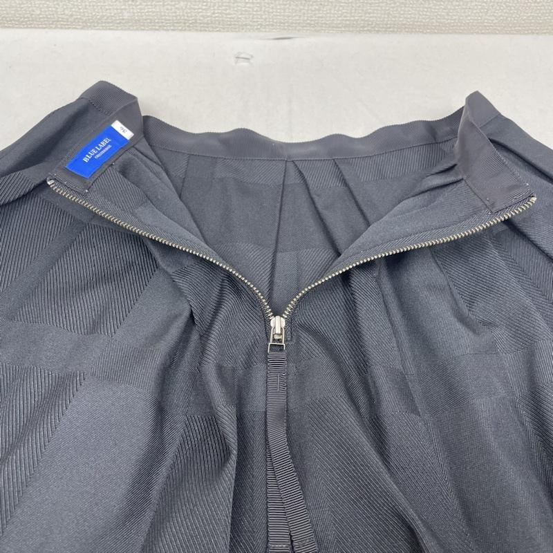 ブルーレーベル・クレストブリッジ BLUE LABEL CRESTBRIDGE スカート ひざ丈スカート 織り柄 透かしチェック ひざ丈 フレア タック スカート 55S06-333-09 36 チェック 黒 / ブラック / black レディース USED 古着 中古 50136551