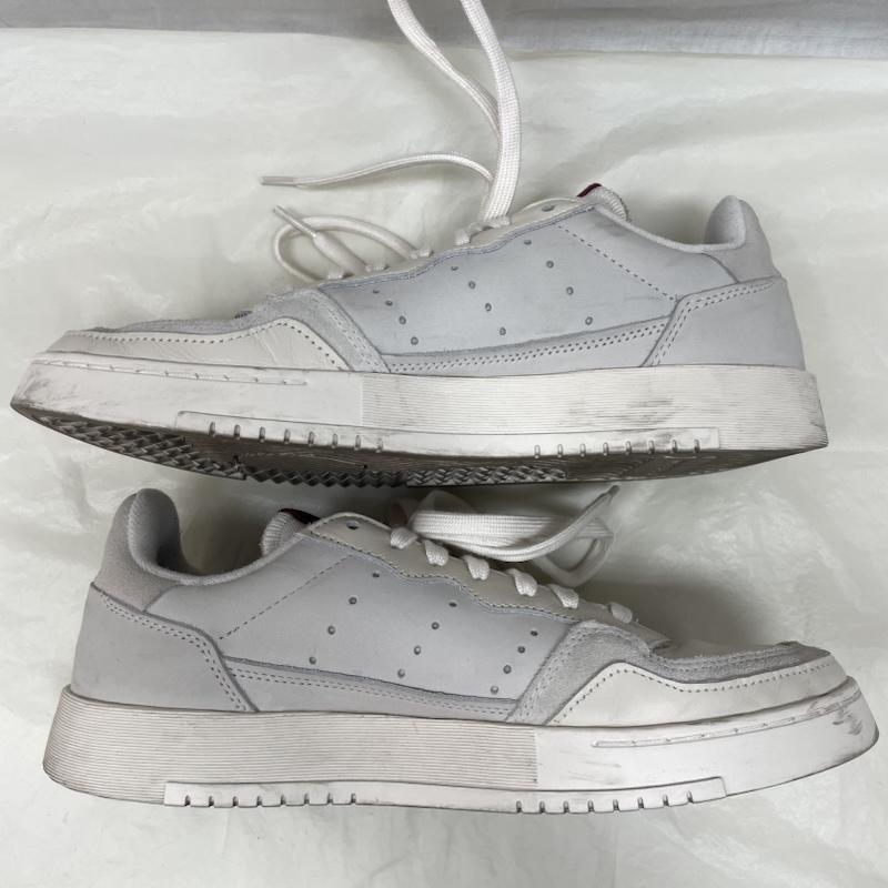 アディダス adidas スニーカー スニーカー EF5868 Supercourt Chalk White Burgundy レースアップ ロートップ フラットヒール チョーク ホワイト バーガンディ 26.0cm 白 / ホワイト / white メンズ USED 古着 中古 50136565
