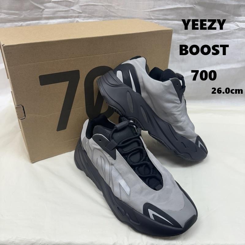 アディダス adidas スニーカー スニーカー GW9524 YZY 700 MNVN YEEZY BOOST METALLIC Ye KANYE WEST イージー ブースト スニーカー 26.0cm 灰 / グレー / gray メンズ USED 古着 中古 50137042