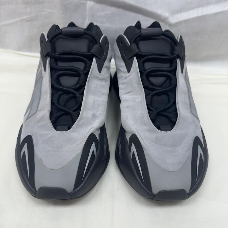アディダス adidas スニーカー スニーカー GW9524 YZY 700 MNVN YEEZY BOOST METALLIC Ye KANYE WEST イージー ブースト スニーカー 26.0cm 灰 / グレー / gray メンズ USED 古着 中古 50137042