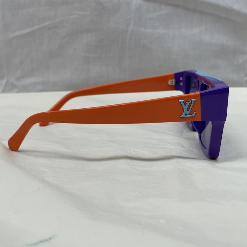 ルイヴィトン LOUIS VUITTON めがね・サングラス サングラス Z1894E 1.1 Evidence Sunglasses Purple エビデンス・スクエア パープル マルチカラー アイウェア - マルチカラー / マルチカラー / multicolor メンズ USED 古着 中古 50137324