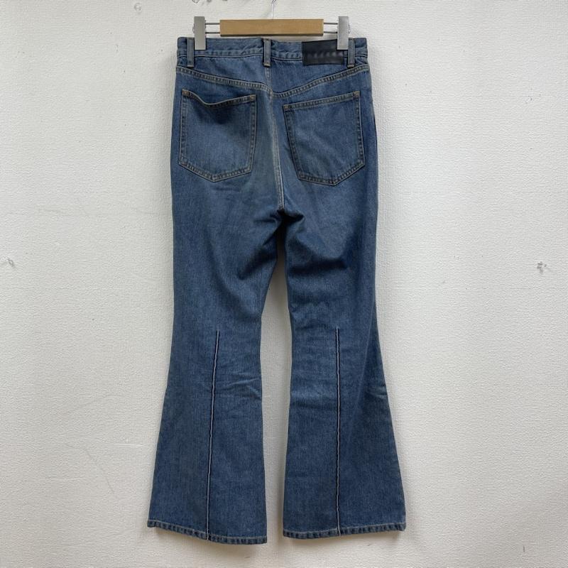 ジョンローレンスサリバン JOHN LAWRENCE SULLIVAN パンツ デニム、ジーンズ ベルボトム ブーツカット フレア デニム パンツ 2A028-0319-66 44 無地 インディゴ / インディゴ / Indigo メンズ USED 古着 中古 50137636