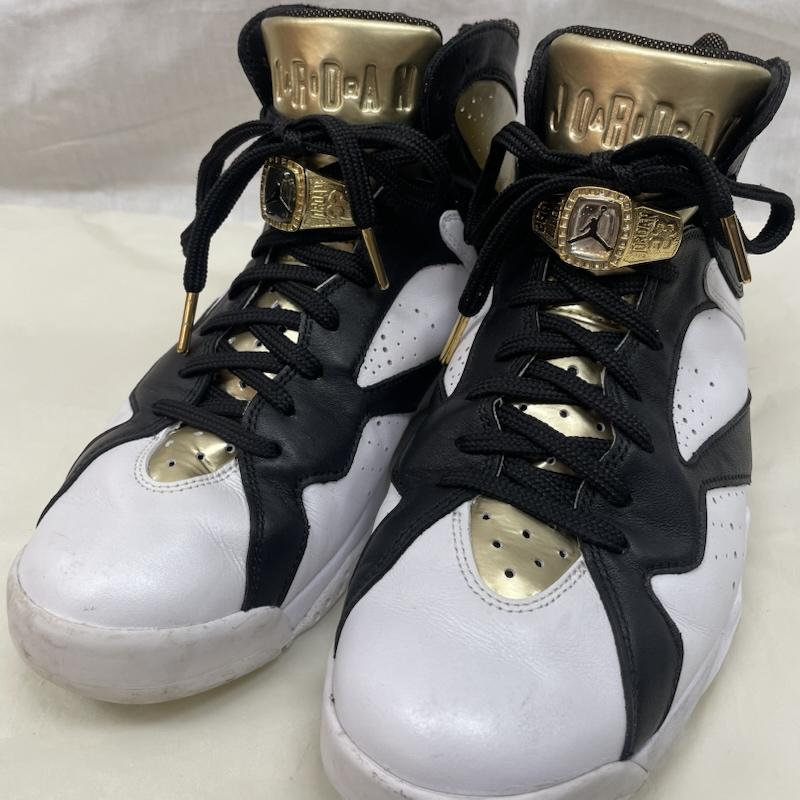 ナイキ NIKE スニーカー スニーカー 725093-140 Air Jordan 7 Retro Championship Pack Champagne エアジョーダン7 レトロ チャンピオンシップ パック 28.0cm 黒 / ブラック / black X 白 / ホワイト / white X 金 / ゴールド / gold color メンズ USED 古着 中古 50137728