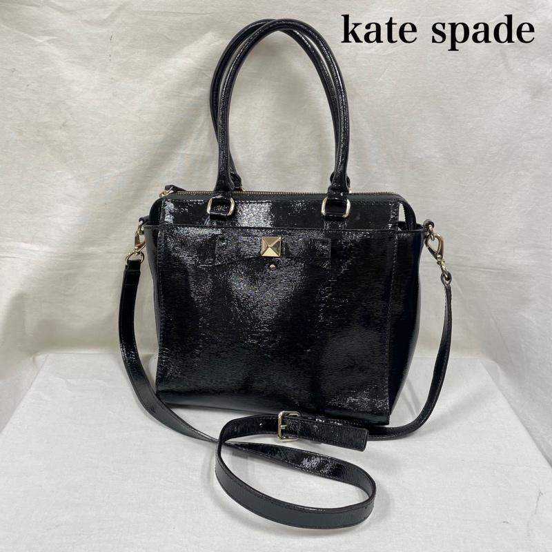 ケイトスペード Kate Spade ショルダーバッグ ショルダーバッグ 2way ハンド ショルダー バッグ エナメル パテント スタッズ - ロゴ、文字 黒 / ブラック / black レディース USED 古着 中古 50137810