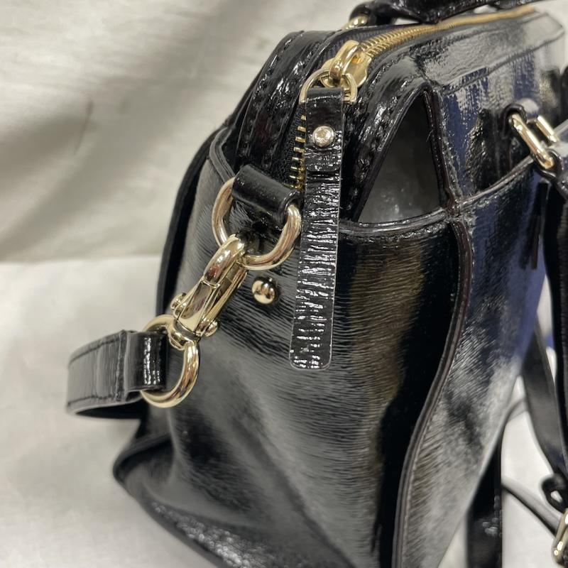 ケイトスペード Kate Spade ショルダーバッグ ショルダーバッグ 2way ハンド ショルダー バッグ エナメル パテント スタッズ - ロゴ、文字 黒 / ブラック / black レディース USED 古着 中古 50137810