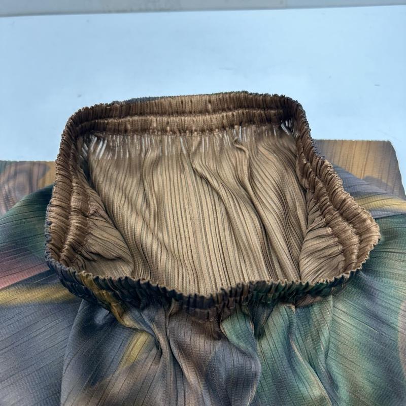 イッセイミヤケ ISSEY MIYAKE セットアップ セットアップ PLEATS PLEASE プリーツ マーブル プリント ノースリーブ カットソー スカート セットアップ PP54-JK200 横尾忠則 FREE 茶 / ブラウン / brown X マルチカラー / マルチカラー / multicolor レディース USED 古着 中古 50138071