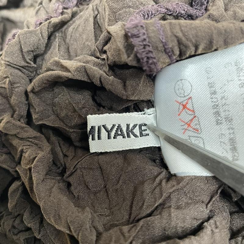 イッセイミヤケ ISSEY MIYAKE タンクトップ タンクトップ 97ss 90s プリーツ加工 ノースリーブ ブラウス シャツ タートル シフォン IM72-JK102 M 無地 茶 / ブラウン / brown レディース USED 古着 中古 50138125