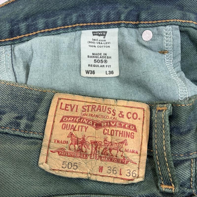 リーバイス Levi s パンツ デニム、ジーンズ 505 レギュラーフィット 00 s 2007年製 後染め カラー デニム パンツ 36インチ ワンポイント X ロゴ、文字 緑 / グリーン / green メンズ USED 古着 中古 50138516