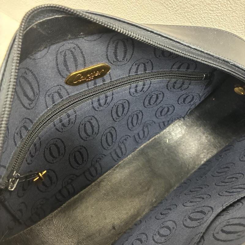 カルティエ Cartier ショルダーバッグ ショルダーバッグ オールド サファイアライン レザー ショルダーバッグ 斜め掛け クロスボディ ゴールド金具 - 紺 / ネイビー / navy X 金 / ゴールド / gold color レディース USED 古着 中古 50138585