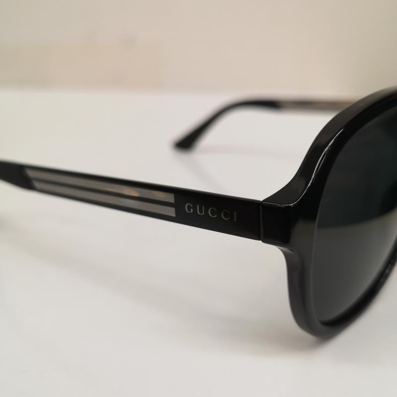 グッチ GUCCI めがね・サングラス サングラス ダブルブリッジ サングラス GG0688S 001 59□14 145 - 黒 / ブラック / black メンズ USED 古着 中古 50138833