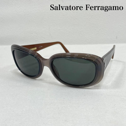 サルヴァトーレフェラガモ Salvatore Ferragamo めがね・サングラス サングラス サングラス イタリア製 Y2K - ワンポイント X ロゴ、文字 灰 / グレー / gray X 黒 / ブラック / black X 茶 / ブラウン / brown レディース USED 古着 中古 50139196