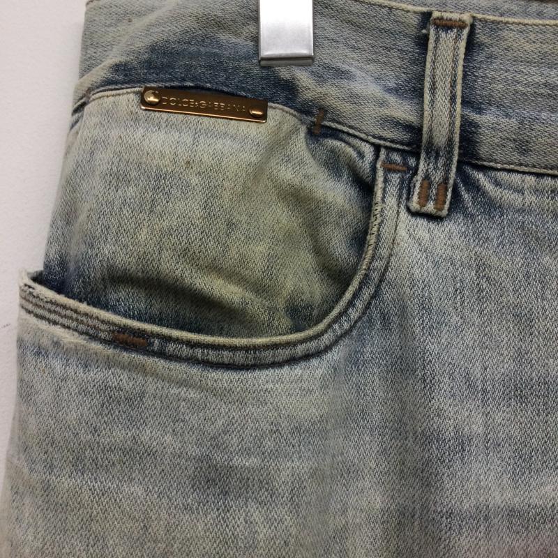 ドルチェアンドガッバーナ DOLCE&GABBANA パンツ デニム、ジーンズ DOLCE & GABBANA ドルチェ＆ガッバーナ 14CLASSIC メンズ ダメージ加工 デニムパンツ ジーンズ G32WTD/G8A14 48 無地 インディゴ / インディゴ / Indigo メンズ USED 古着 中古 50139381