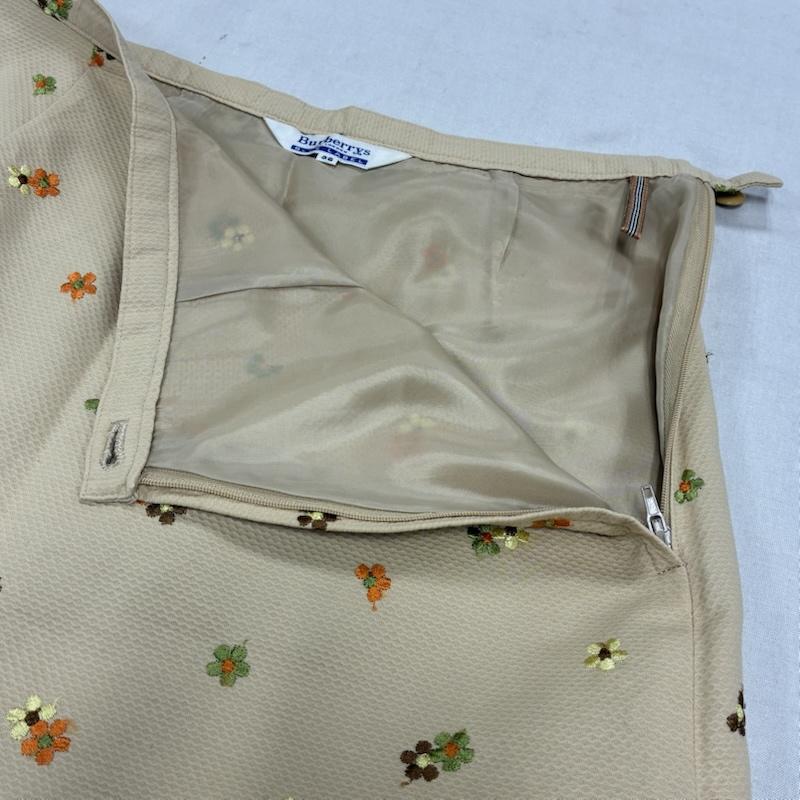 バーバリー・ブルーレーベル BURBERRY BLUE LABEL スカート ひざ丈スカート 花柄 刺繍 ひざ丈 スカート サイドジップ FX547-331 36 花柄 X 刺繍 ベージュ / ベージュ / beige レディース USED 古着 中古 50139398