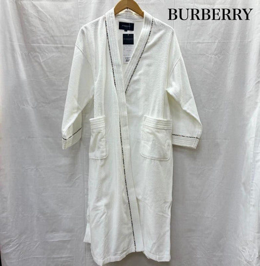 バーバリー BURBERRY トップス トップス バスローブ ガウン ノバチェック white下げ札付き L L チェック 白 / ホワイト / white レディース USED 古着 中古 50139589