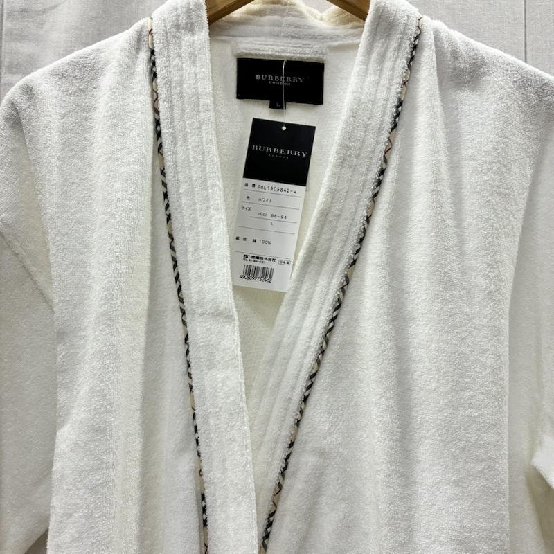 バーバリー BURBERRY トップス トップス バスローブ ガウン ノバチェック white下げ札付き L L チェック 白 / ホワイト / white レディース USED 古着 中古 50139589