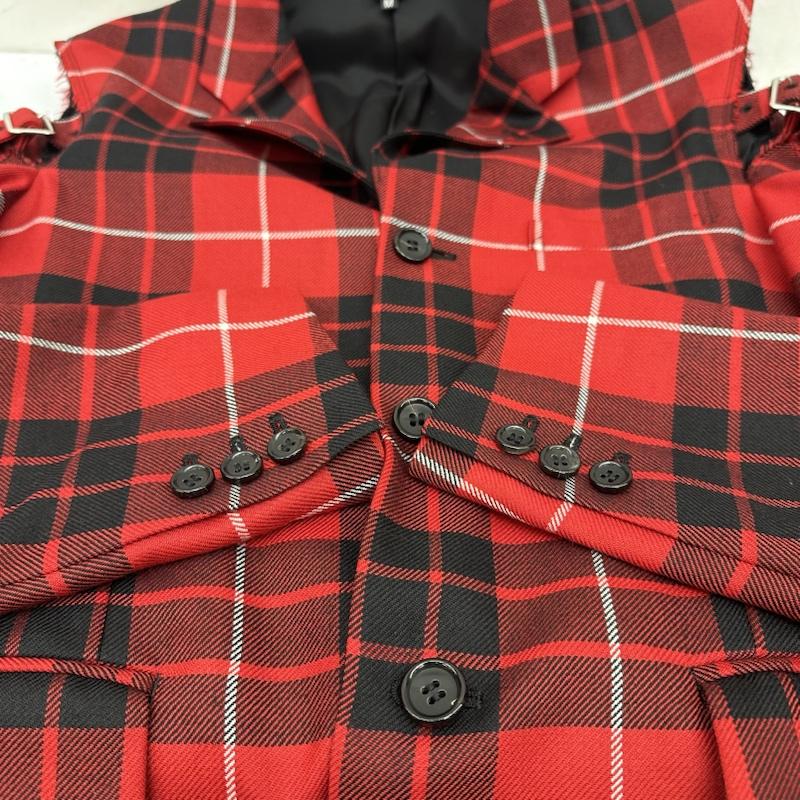 ブラックコムデギャルソン BLACK COMME des GARCONS ジャケット、上着 ジャケット、ブレザー 23AW タータン チェック カットアウト ジャケット 1L-J006 M 赤 / レッド / red メンズ USED 古着 中古 50139638