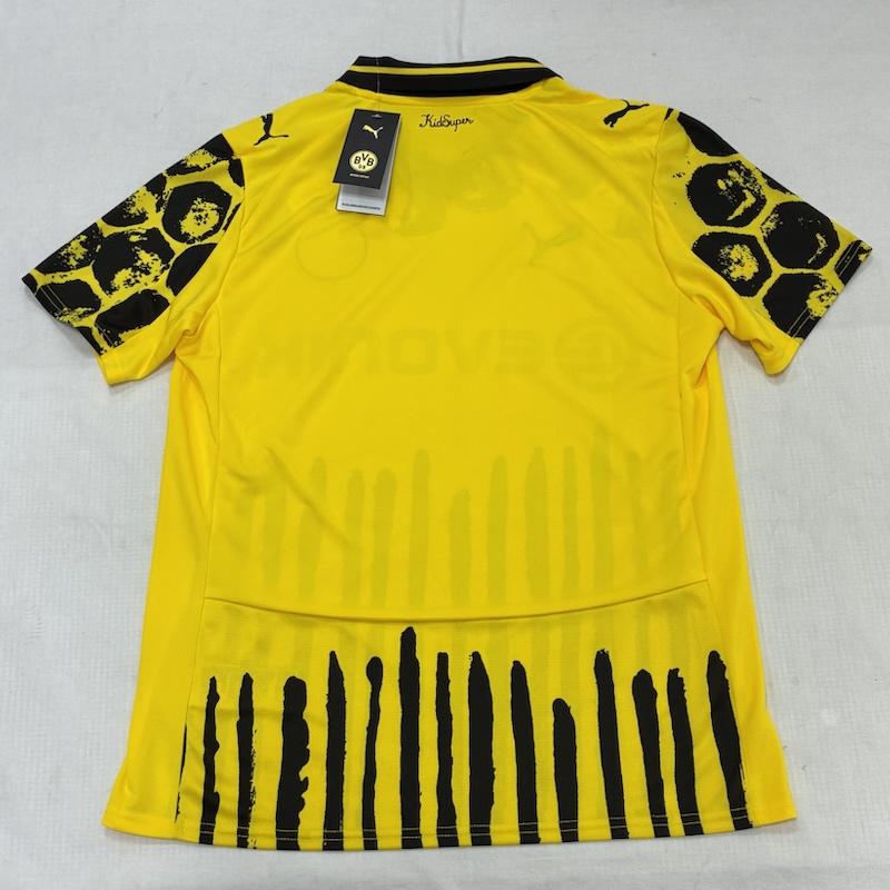 プーマ PUMA ポロシャツ 半袖 25ss KIDSUPER STUDIOS ボルシア・ドルトムント BVB レプリカ サッカー ユニフォーム 782741-02 M ロゴ、文字 黄 / イエロー / yellow X 黒 / ブラック / black X 紫 / パープル / purple メンズ USED 古着 中古 50139740