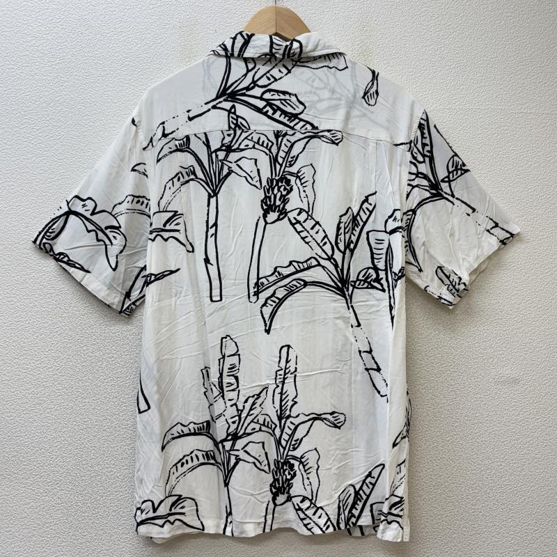 ステューシー STUSSY シャツ、ブラウス 半袖 Banana Tree shirt バナナツリー 総柄 レーヨン オープンカラー ハワイアン アロハ シャツ 白 黒 ホワイト ブラック L 白 / ホワイト / white X 黒 / ブラック / black メンズ USED 古着 中古 50140124