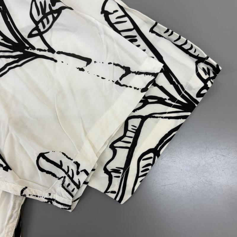 ステューシー STUSSY シャツ、ブラウス 半袖 Banana Tree shirt バナナツリー 総柄 レーヨン オープンカラー ハワイアン アロハ シャツ 白 黒 ホワイト ブラック L 白 / ホワイト / white X 黒 / ブラック / black メンズ USED 古着 中古 50140124