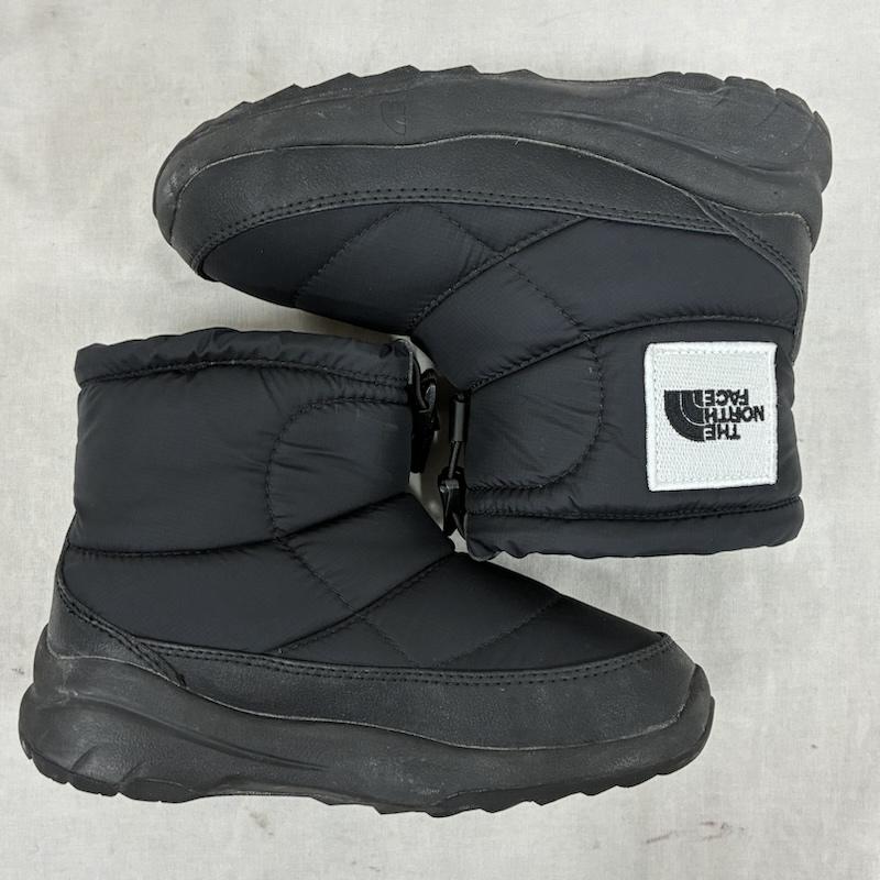 ザノースフェイス THE NORTH FACE ブーツ ショートブーツ キッズ Nuptse Bootie ヌプシ ブーティー NFJ52280 ウィンター ブーツ アウトドア スクエア ロゴ 20.0cm ロゴ、文字 X 刺繍 黒 / ブラック / black X 白 / ホワイト / white ボーイズ USED 古着 中古 50140419