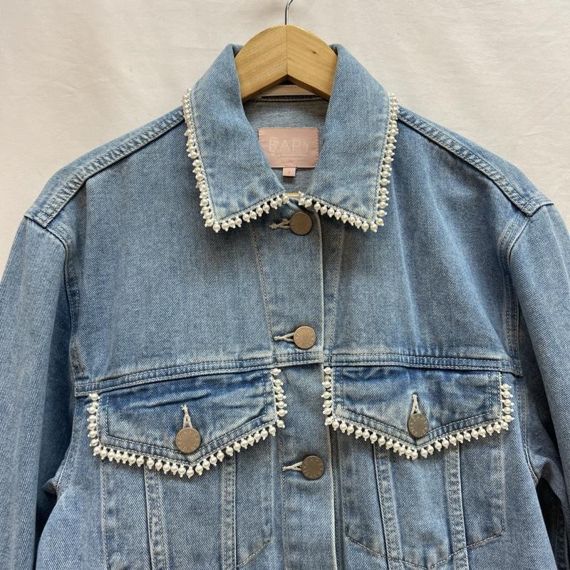 アベイシングエイプ A BATHING APE ジャケット、上着 ジャンパー、ブルゾン BAPY フェイクパール付き デニムジャケット S レディース USED 古着 中古 50140436