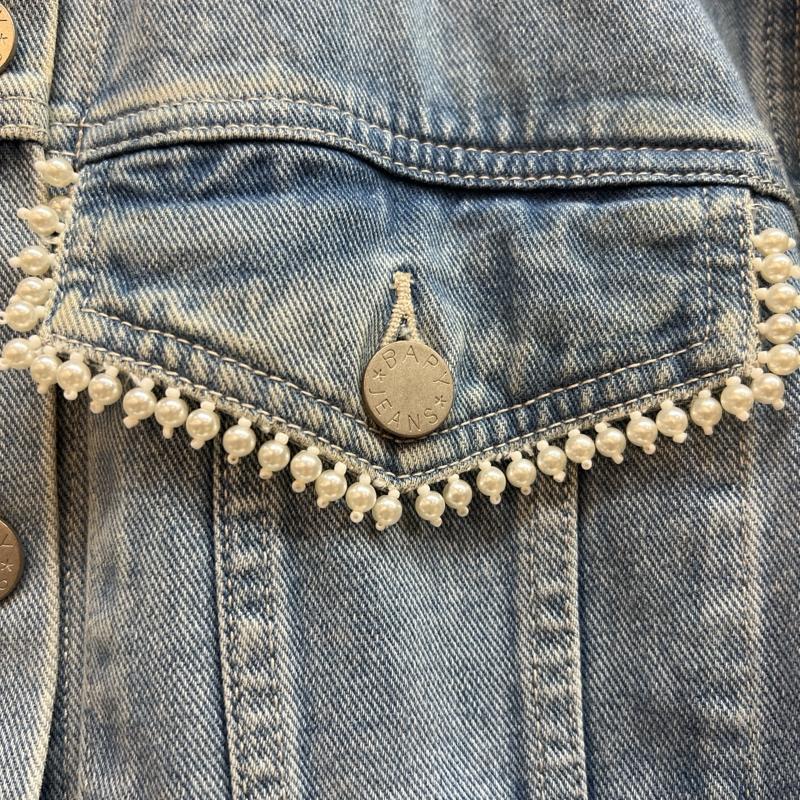 アベイシングエイプ A BATHING APE ジャケット、上着 ジャンパー、ブルゾン BAPY フェイクパール付き デニムジャケット S レディース USED 古着 中古 50140436
