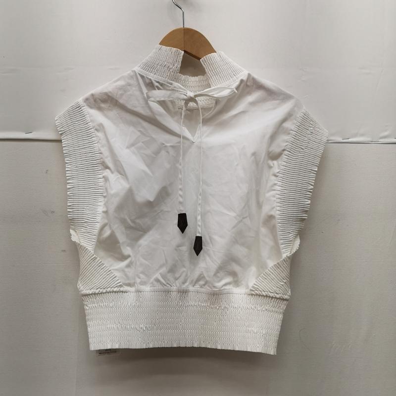 ルイヴィトン LOUIS VUITTON シャツ、ブラウス 半袖 ラッフルトリムトップ ブラウス モノグラム RW231B XKG FOTO40 36 白 / ホワイト / white レディース USED 古着 中古 50140558