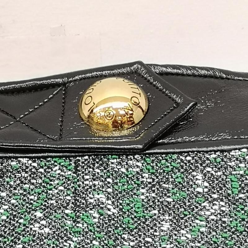 ルイヴィトン LOUIS VUITTON スカート ひざ丈スカート Aライン ツイード スカート RW231B ZX7 FOJU12 38 黒 / ブラック / black X 緑 / グリーン / green X 金 / ゴールド / gold color レディース USED 古着 中古 50140561