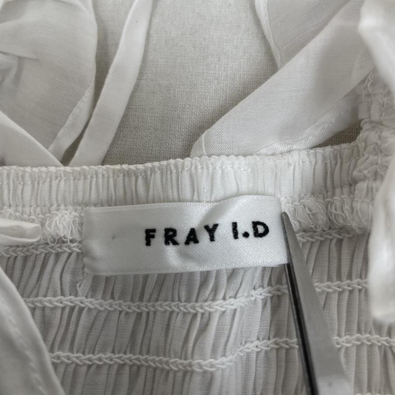 フレイ アイディー FRAY I.D タンクトップ タンクトップ ノースリーブ シャーリング フリル ブラウス 袖フレア リボン FWFB234018 FREE 無地 白 / ホワイト / white レディース USED 古着 中古 50140569