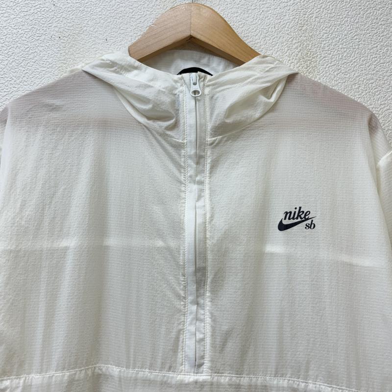 ナイキ NIKE ジャケット、上着 ジャンパー、ブルゾン CT5327-100 パッカブル アノラック パーカー ナイロン フード プルオーバー ハーフジップ ジャケット 白 ホワイト XL 白 / ホワイト / white メンズ USED 古着 中古 50140655