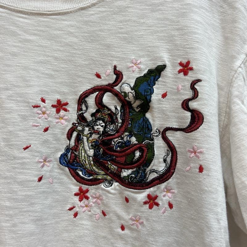 ヒャッカリョウラン 百花繚乱 Tシャツ 半袖 天女 和柄 刺繍 Tシャツ M 白 / ホワイト / white メンズ USED 古着 中古 50140733