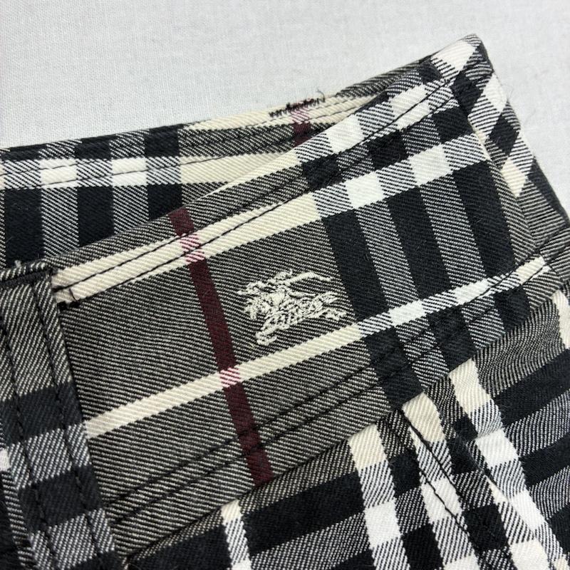 バーバリー・ブルーレーベル BURBERRY BLUE LABEL パンツ ショートパンツ ノバチェック ワンポイント 刺繍 ロゴ ハーフパンツ ショーツ ジップフライ ストレッチ FQ557-157-10 三陽商会 38 チェック X ワンポイント X ロゴ、文字 X 刺繍 マルチカラー / マルチカラー / multicolor レディース USED 古着 中古 50140808