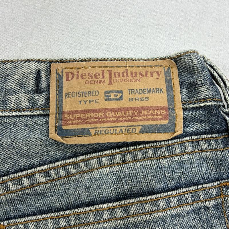 ディーゼル DIESEL パンツ デニム、ジーンズ オールド イタリア製 ダメージ デニム パンツ ボタンフライ ストレート Y2K 25インチ - ダメージ加工 レディース USED 古着 中古 50140812