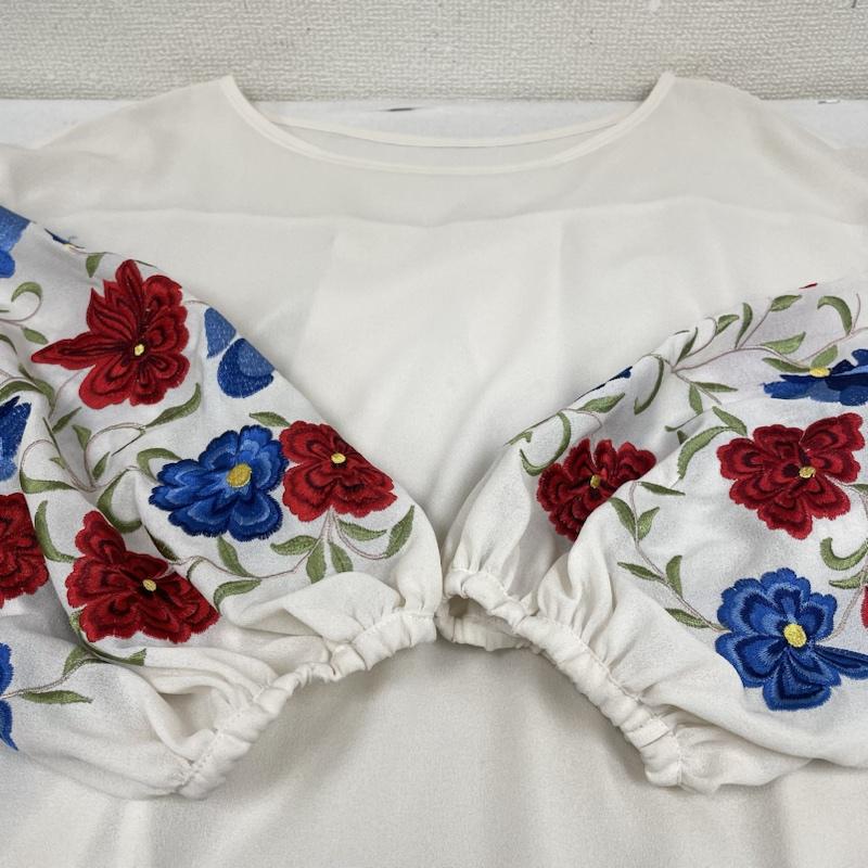 グレースコンチネンタル GRACE CONTINENTAL カットソー 長袖 マルチフラワー バルーンスリーブトップ 刺繍 ブラウス カットソー 長袖 1734 1126-0 36 花柄 X 刺繍 オフホワイト / オフホワイト / X マルチカラー / マルチカラー / multicolor レディース USED 古着 中古 50141117
