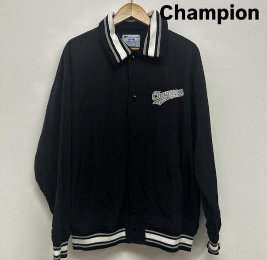 チャンピオン Champion ジャケット、上着 ジャンパー、ブルゾン ナイロンジャケット スナップジャケット 刺繍 C3-Y607 M 刺繍 黒 / ブラック / black メンズ USED 古着 中古 50141257