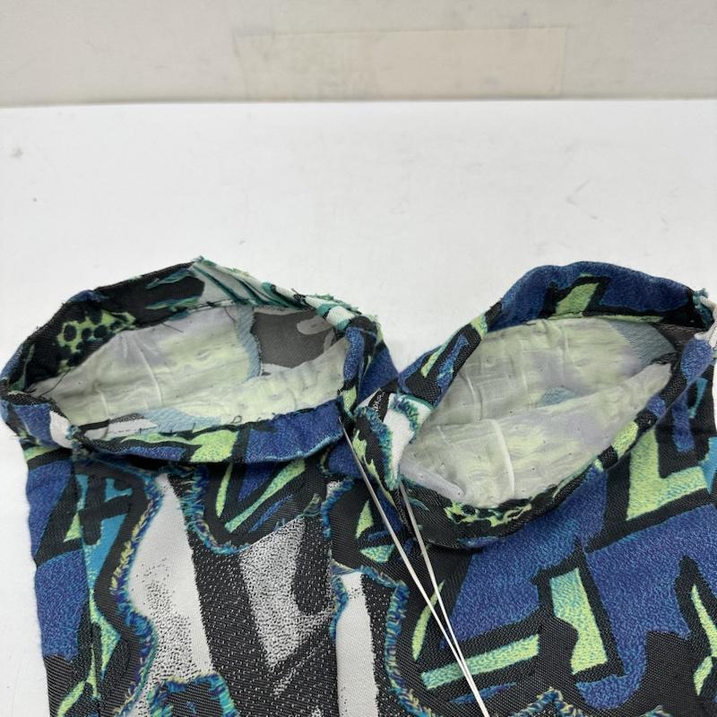 プリーツプリーズ PLEATS PLEASE パンツ ワークパンツ、ペインターパンツ ISSEY MIYAKE コミック 吹き出し 総柄 フリンジ パンツ PP72-ZF891 1 青 / ブルー / blue X 緑 / グリーン / green X マルチカラー / マルチカラー / multicolor レディース USED 古着 中古 50141274