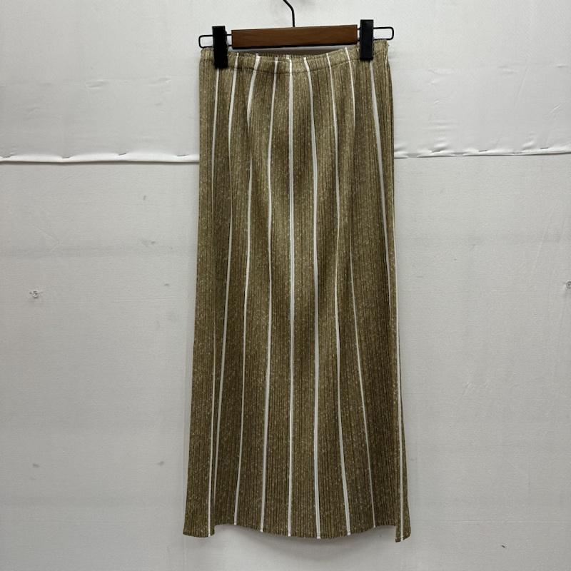 プリーツプリーズ PLEATS PLEASE スカート ロングスカート ISSEY MIYAKE プリーツ ギャザー ストライプ ロング スカート PP01-JG503 3 金 / ゴールド / gold color レディース USED 古着 中古 50141279