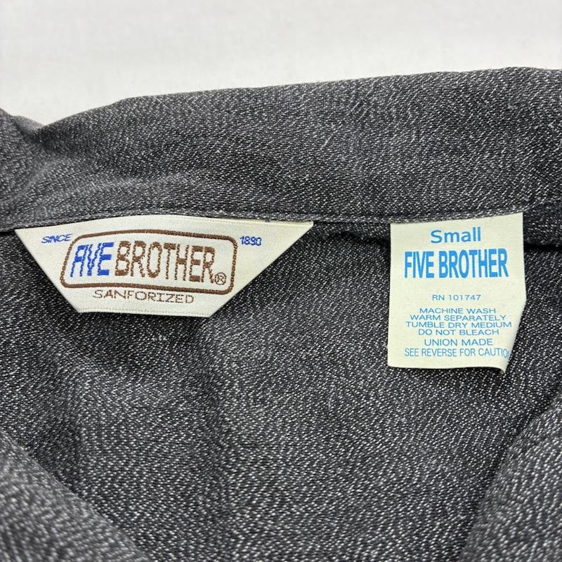 ファイブブラザー FIVE BROTHER シャツ、ブラウス 半袖 ブラック シャンブレー オープンカラー ワーク シャツ 半袖 開襟 オーバル ワッペン S ワンポイント X ロゴ、文字 チャコールグレー / チャコールグレー / メンズ USED 古着 中古 50141352