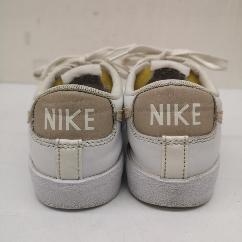 ナイキ NIKE スニーカー スニーカー WMNS BLAZER LOW 77 PALE CORAL DC4769-108 ブレザー 23.5cm 白 / ホワイト / white レディース USED 古着 中古 50142130