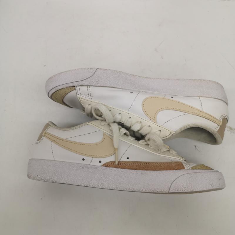 ナイキ NIKE スニーカー スニーカー WMNS BLAZER LOW 77 PALE CORAL DC4769-108 ブレザー 23.5cm 白 / ホワイト / white レディース USED 古着 中古 50142130