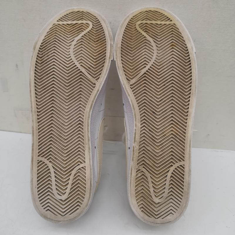 ナイキ NIKE スニーカー スニーカー WMNS BLAZER LOW 77 PALE CORAL DC4769-108 ブレザー 23.5cm 白 / ホワイト / white レディース USED 古着 中古 50142130