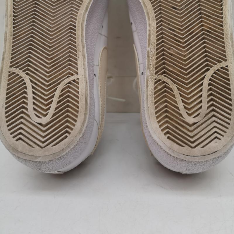 ナイキ NIKE スニーカー スニーカー WMNS BLAZER LOW 77 PALE CORAL DC4769-108 ブレザー 23.5cm 白 / ホワイト / white レディース USED 古着 中古 50142130