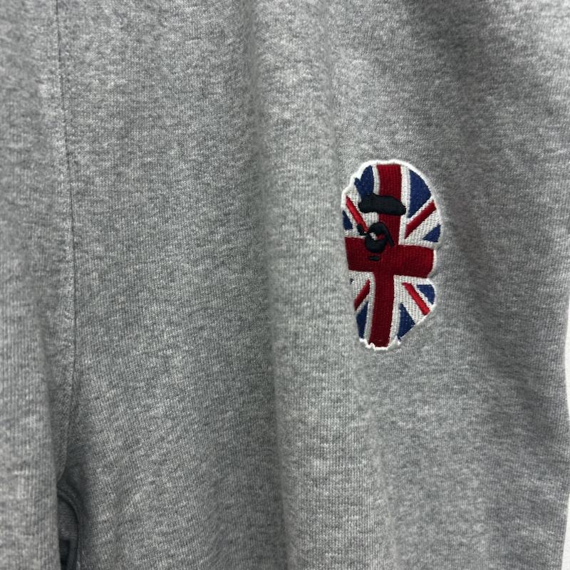 アベイシングエイプ A BATHING APE パンツ チノパン スウェットパンツ ワンポイントロゴ 刺繍ロゴ XXL 刺繍 灰 / グレー / gray メンズ USED 古着 中古 50142367