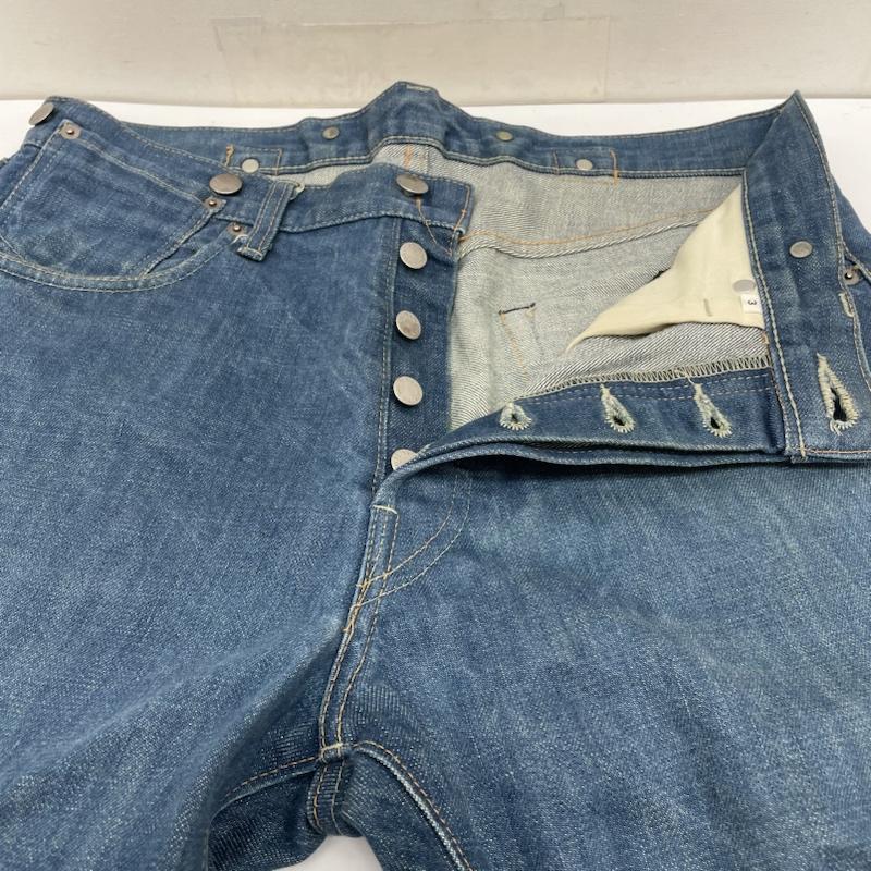 アンユーズド UNUSED パンツ デニム、ジーンズ ストレート デニム パンツ UW0175 11SS レインボーステッチ サスペンダーボタン ボタンフライ 3 無地 X ロゴ、文字 インディゴ / インディゴ / Indigo メンズ USED 古着 中古 50142705