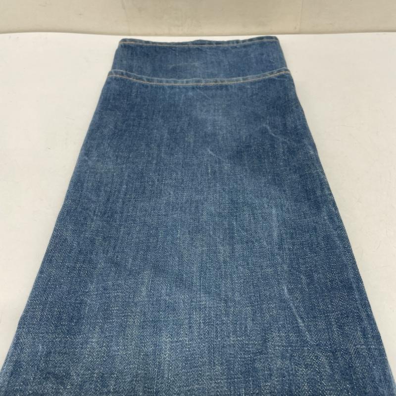 アンユーズド UNUSED パンツ デニム、ジーンズ ストレート デニム パンツ UW0175 11SS レインボーステッチ サスペンダーボタン ボタンフライ 3 無地 X ロゴ、文字 インディゴ / インディゴ / Indigo メンズ USED 古着 中古 50142705