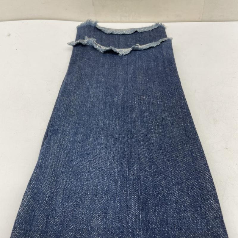 アンユーズド UNUSED パンツ デニム、ジーンズ UW0447 13.5oz Denim Jeans カットオフ デニム パンツ ジップフライ ボタン ロゴ 刻印入り 2 無地 インディゴ / インディゴ / Indigo メンズ USED 古着 中古 50142706